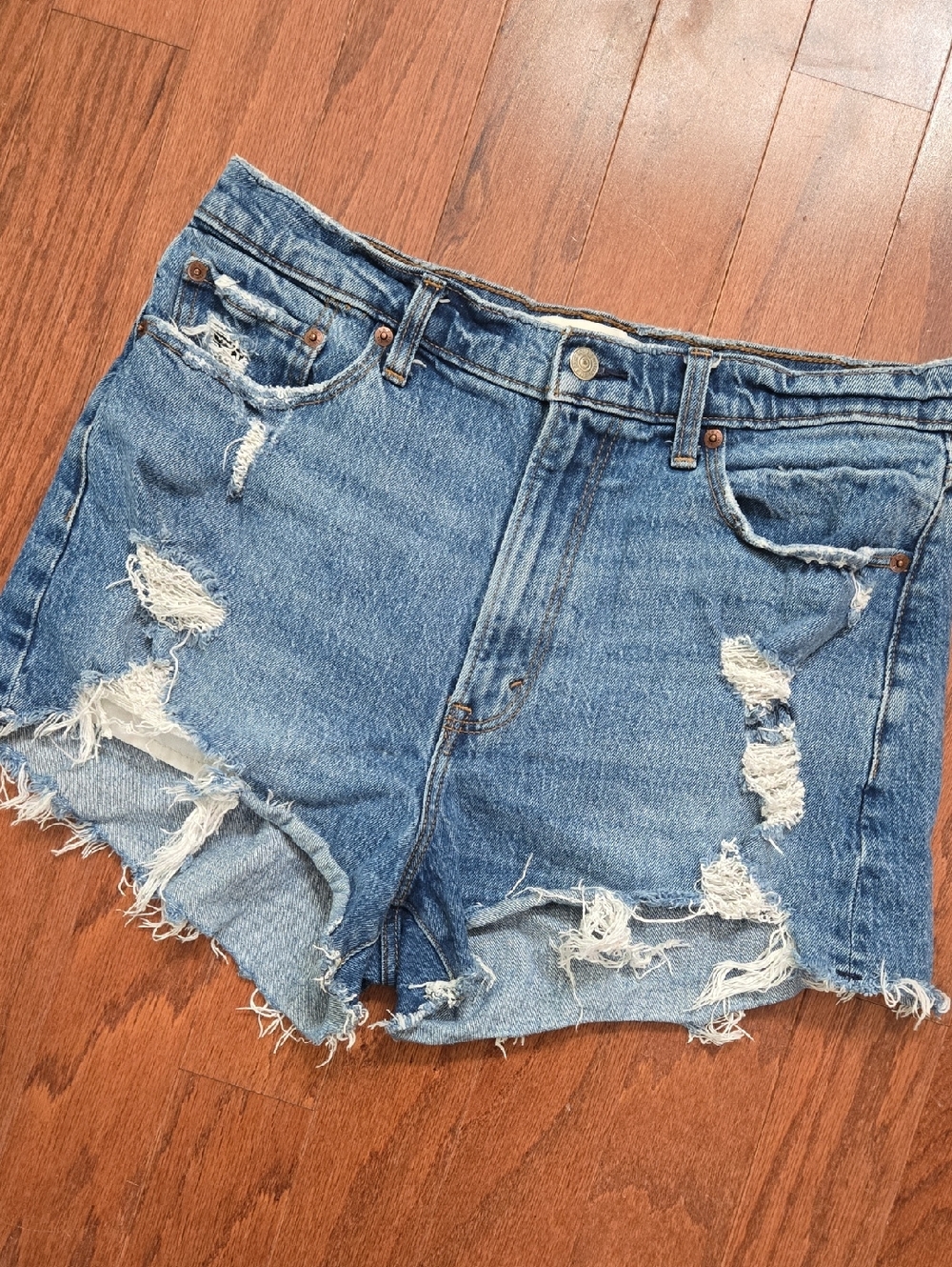 Abercrombie & Fitch The Mom Short High Rise Curve Love Denim Shorts Size 31/12